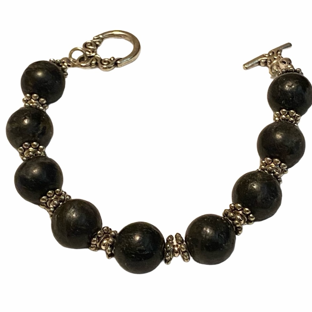 Hand Crafted Amphibolite Bracelet Black Stone Natural Toggle Jewelry Chunky - Picture 1 of 7